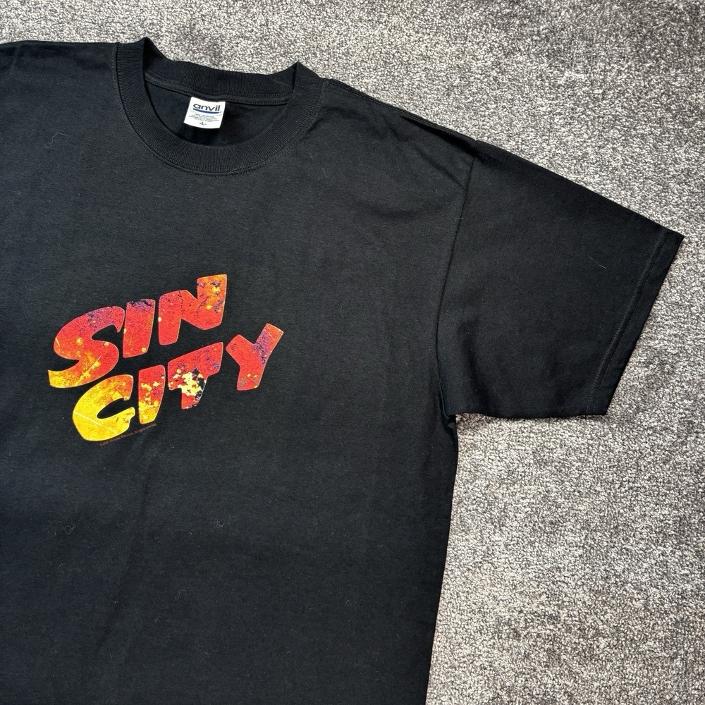 Vintage Sin City Comic Movie T-Shirt Men's Large Frank Miller Promo Graphitti - Picture 2 of 8